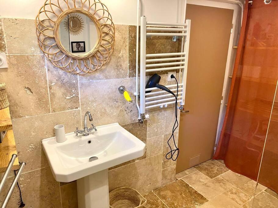 La Suite De La Maison Jaune Montpellier Bagian luar foto
