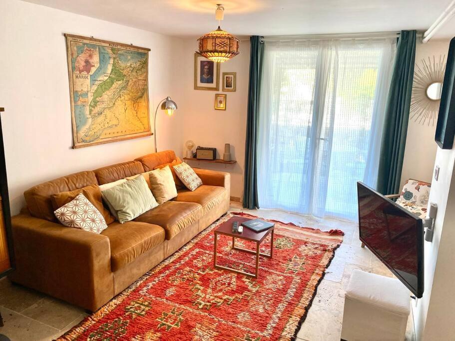 La Suite De La Maison Jaune Montpellier Bagian luar foto